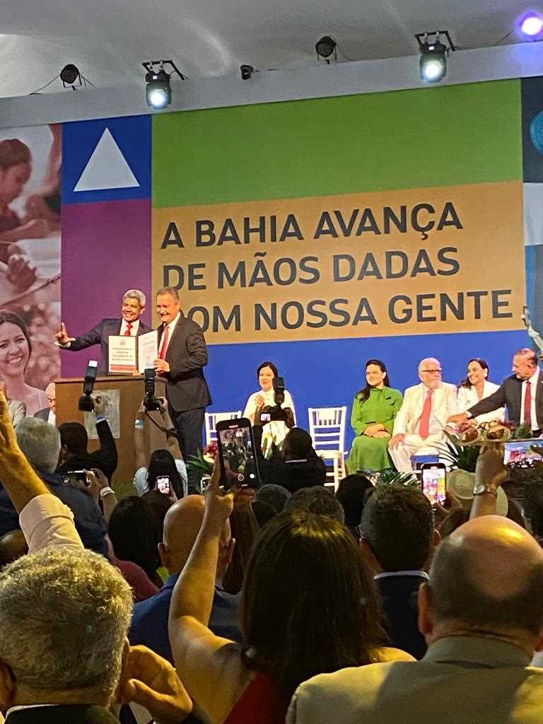 Camacã: Prefeito Paulo do Gás participa da cerimônia de posse do Governador Jerônimo